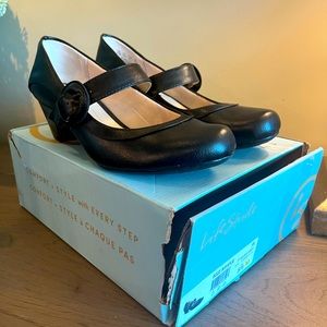 Life Stride Mary Jane pump, size 8.5M